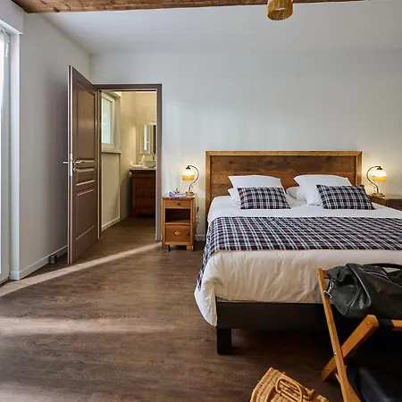 Le Clos De La Vieille Dame Nocleg ze śniadaniem